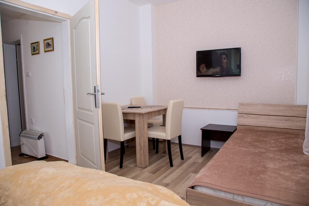 Hotel Casa Bella & Nova Palić Exteriér fotografie