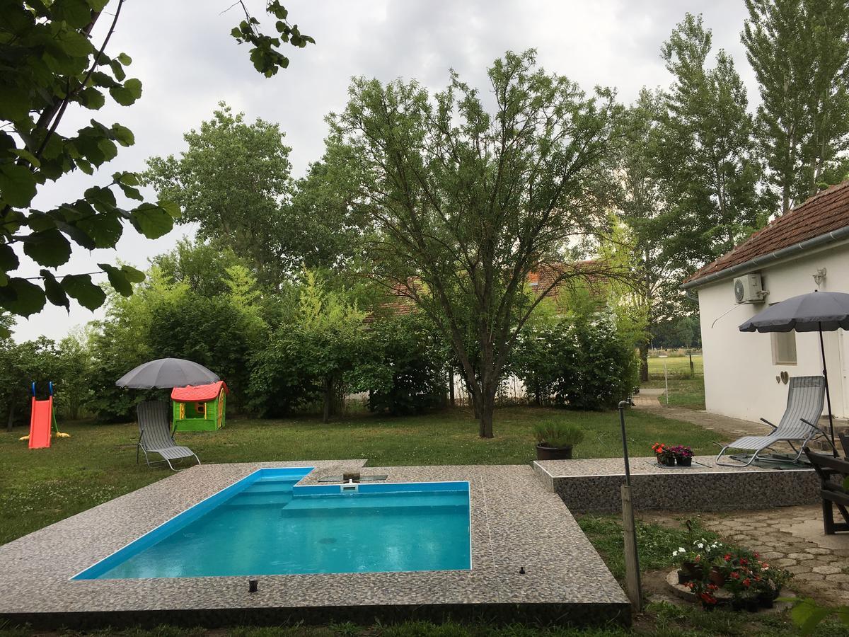 Hotel Casa Bella & Nova Palić Exteriér fotografie