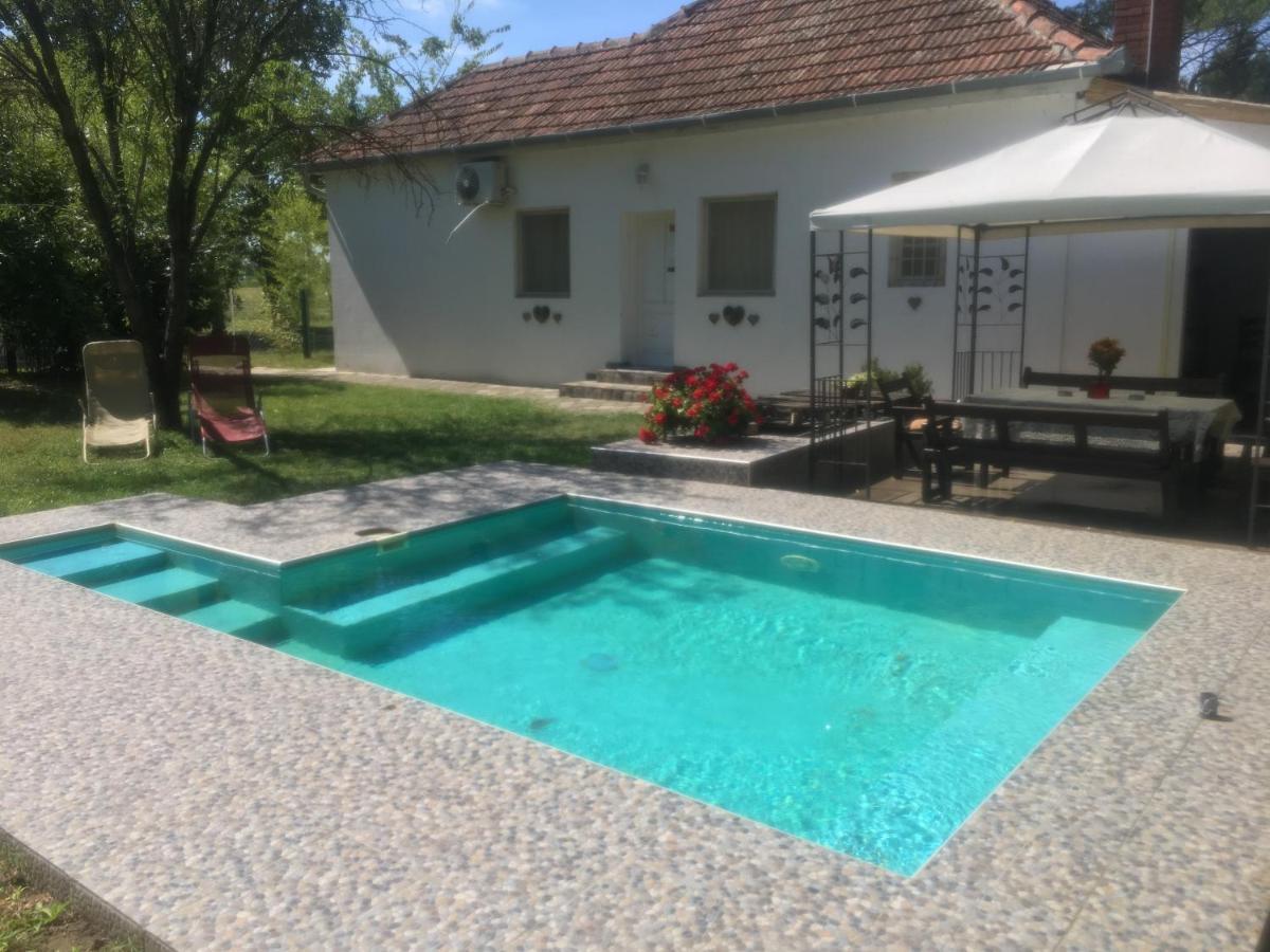 Hotel Casa Bella & Nova Palić Exteriér fotografie
